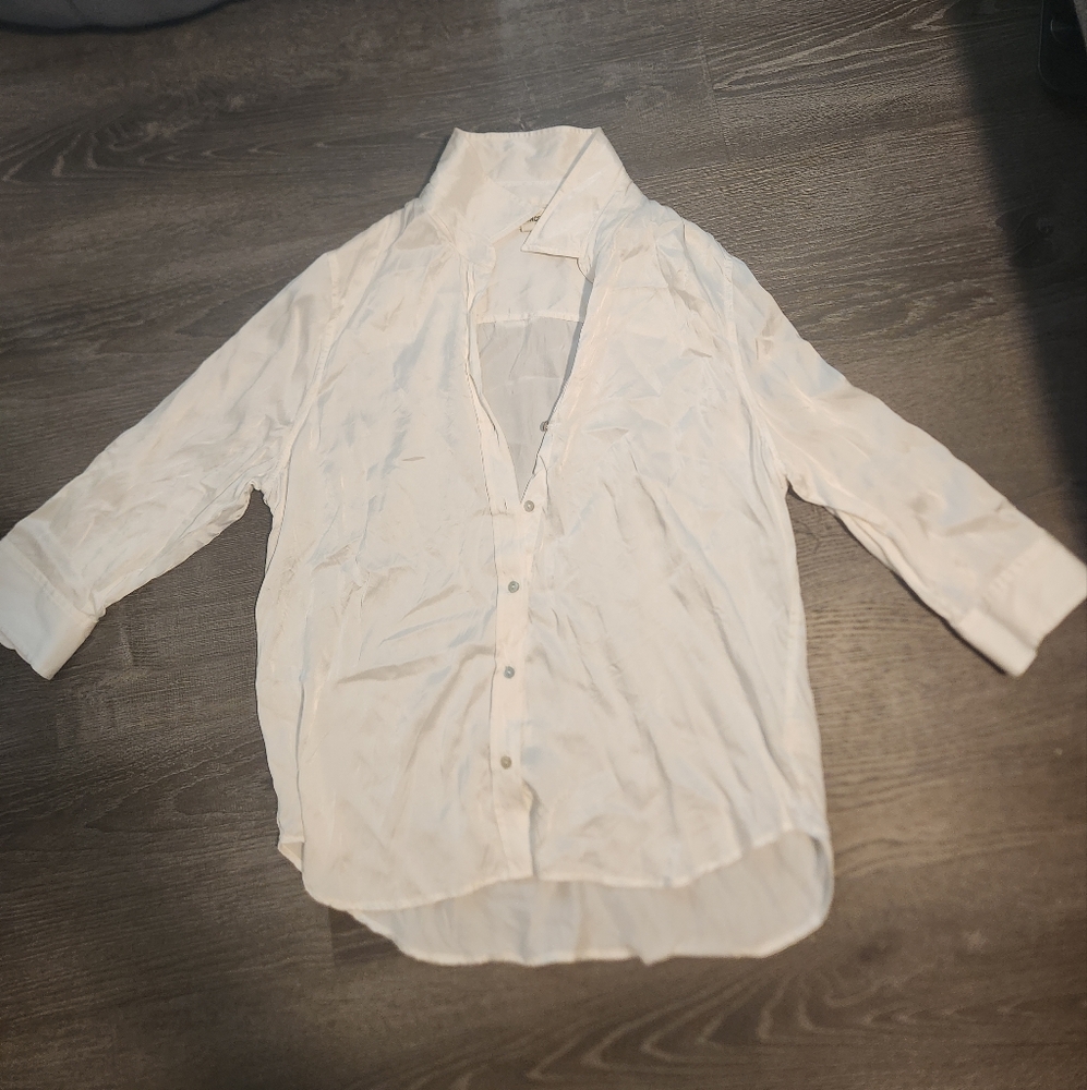 L'AGENCE Ivory Blouse
